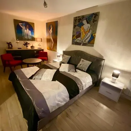 Apartament Golden Five Mielec Exterior photo