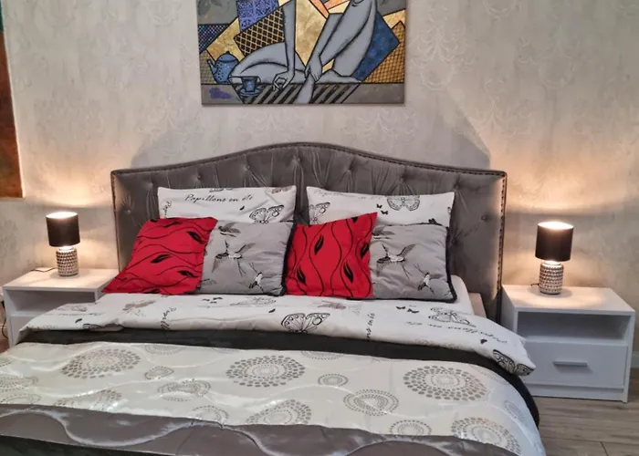 Apartament Golden Five