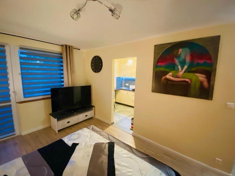 Golden Five Apartment
